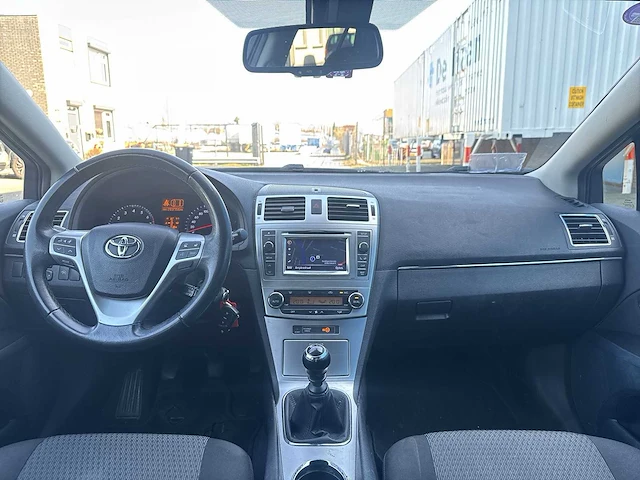 Toyota avensis wagon 1.6 vvti business car 2013 | 9-khn-92 - afbeelding 19 van  28