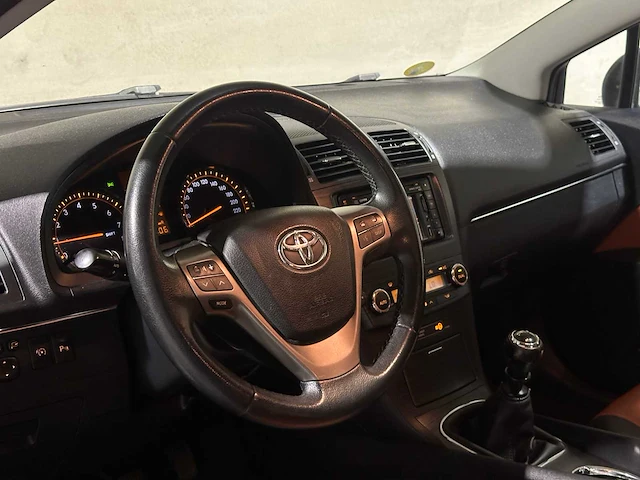 Toyota avensis wagon 1.8 vvti panoramic 147pk 2009, 17-jrj-6 youngtimer - afbeelding 9 van  36