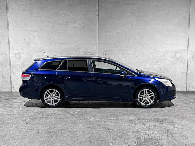 Toyota avensis wagon 1.8 vvti panoramic 147pk 2009, 17-jrj-6 youngtimer - afbeelding 35 van  36