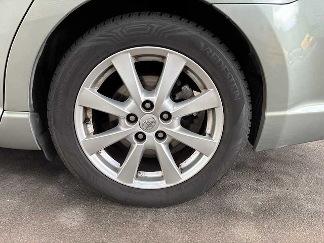 Toyota avensis wagon 1.8 vvti panoramic business special 2009 | 93-hps-3 - afbeelding 24 van  26
