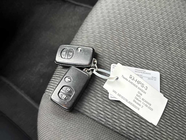 Toyota avensis wagon 1.8 vvti panoramic business special 2009 | 93-hps-3 - afbeelding 26 van  26