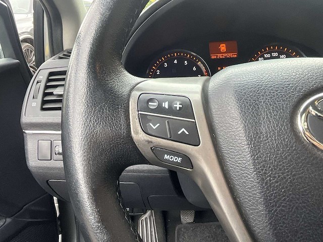 Toyota avensis wagon 1.8 vvti panoramic business special 2009 | 93-hps-3 - afbeelding 10 van  32