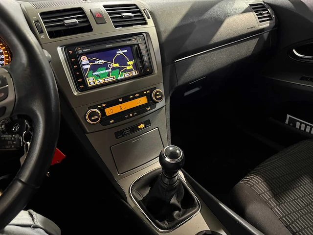 Toyota avensis wagon 2.0 vvti business, 29-snk-6 - afbeelding 3 van  13