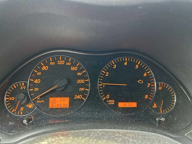 Toyota avensis wagon 2.0 vvti linea luna | 92-rh-hv - afbeelding 12 van  24