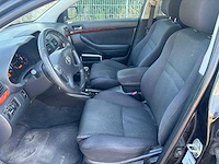 Toyota avensis wagon 2.0 vvti linea sol 2005 | 24-rt-tk i - afbeelding 11 van  11