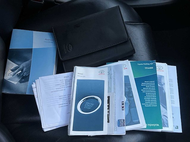 Toyota avensis wagon 2.0 vvti linea sol 2006 | 21-glr-7 - afbeelding 27 van  33