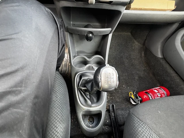 Toyota aygo 1 0i vvt,2011 - afbeelding 4 van  34