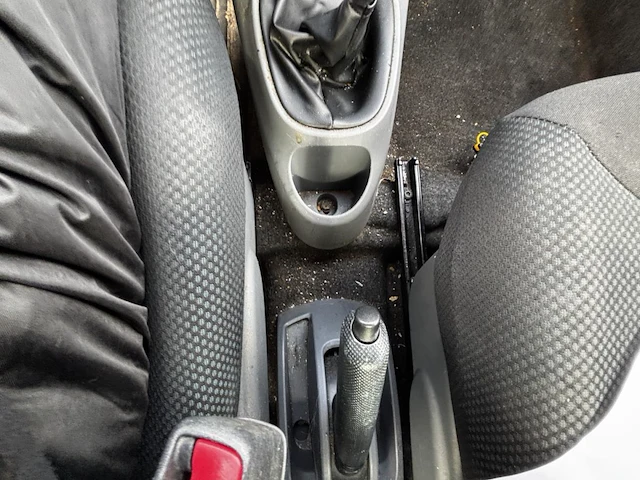 Toyota aygo 1 0i vvt,2011 - afbeelding 5 van  34