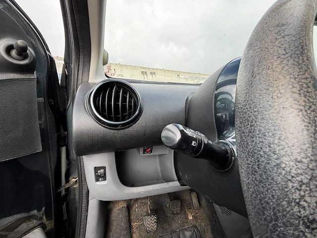 Toyota aygo 1 0i vvt,2011 - afbeelding 7 van  34