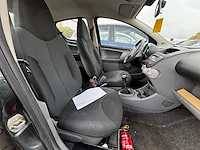 Toyota aygo 1 0i vvt,2011 - afbeelding 13 van  34