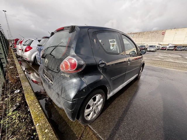 Toyota aygo 1 0i vvt,2011 - afbeelding 30 van  34
