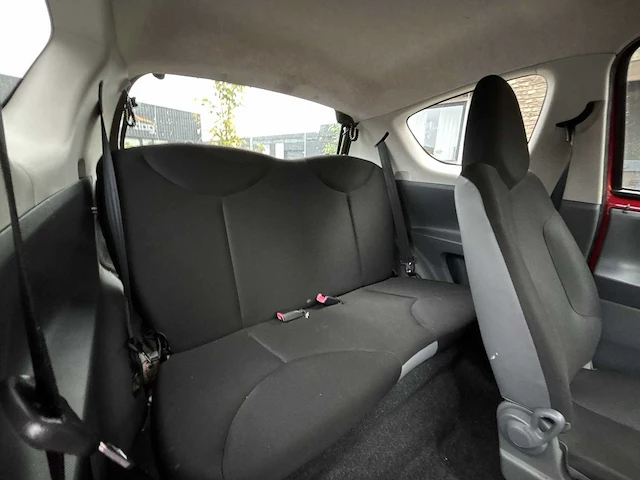 Toyota aygo 1.0-12v | 13-gjp-8 - afbeelding 11 van  21