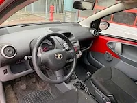 Toyota aygo 1.0 12v, 17-zp-nk - afbeelding 13 van  13