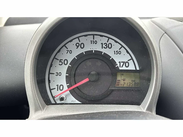 Toyota aygo 1.0-12v 2008 | 51-zh-zv i - afbeelding 3 van  13
