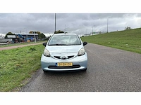 Toyota aygo 1.0-12v 2008 | 51-zh-zv i - afbeelding 9 van  13