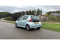 Toyota aygo 1.0-12v 2008 | 51-zh-zv i - afbeelding 2 van  13