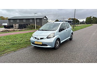 Toyota aygo 1.0-12v 2008 | 51-zh-zv i - afbeelding 1 van  13