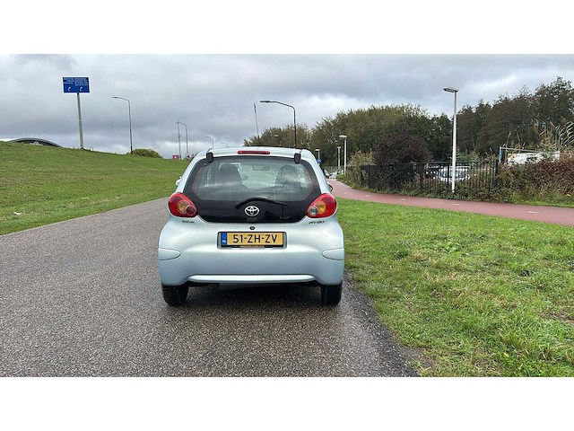 Toyota aygo 1.0-12v 2008 | 51-zh-zv i - afbeelding 7 van  13