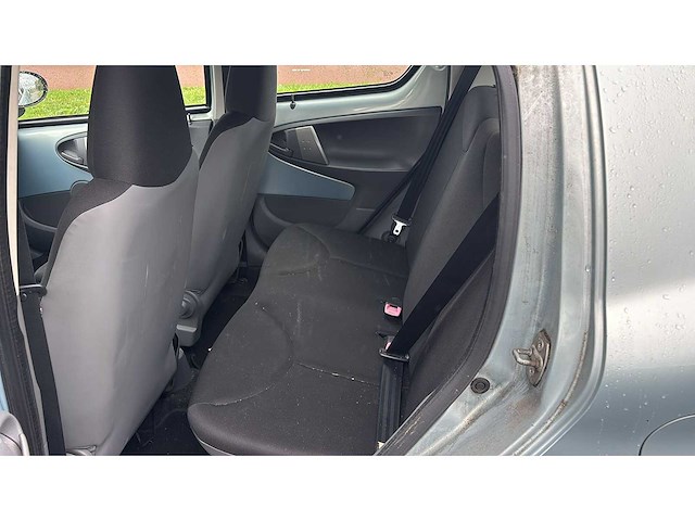 Toyota aygo 1.0-12v 2008 | 51-zh-zv i - afbeelding 10 van  13