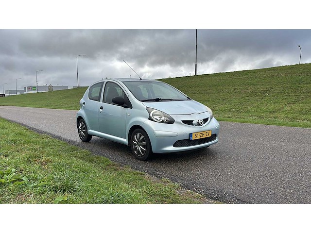 Toyota aygo 1.0-12v 2008 | 51-zh-zv i - afbeelding 12 van  13