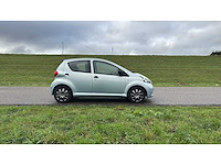 Toyota aygo 1.0-12v 2008 | 51-zh-zv i - afbeelding 13 van  13