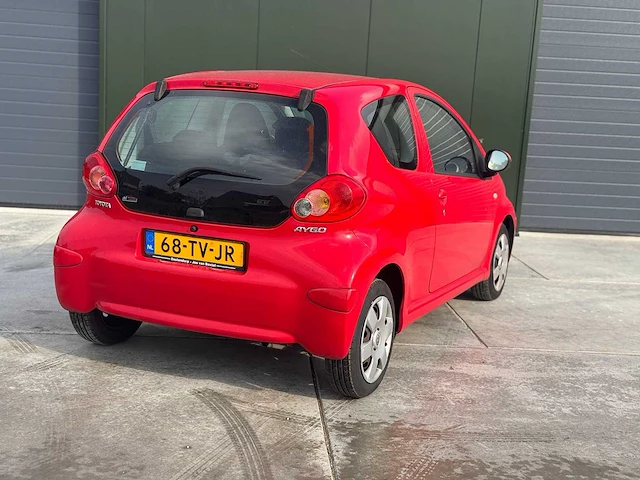 Toyota aygo 1.0-12v + , 68-tv-jr - afbeelding 9 van  13