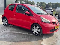 Toyota aygo 1.0-12v + , 68-tv-jr - afbeelding 11 van  13