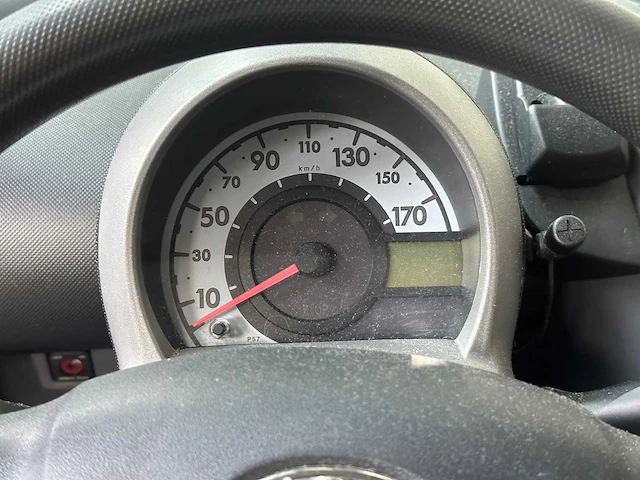 Toyota aygo 1.0-12v 68pk 2005, tn-935-d - afbeelding 16 van  25