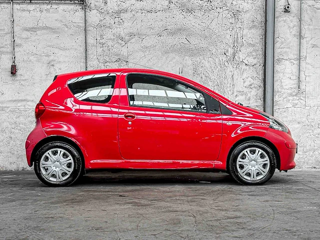 Toyota aygo 1.0-12v 68pk 2005, tn-935-d - afbeelding 23 van  25