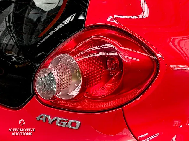 Toyota aygo 1.0-12v 68pk 2007, 70-pkh-2 - afbeelding 8 van  38
