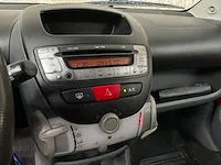 Toyota aygo 1.0-12v 68pk 2007, 70-pkh-2 - afbeelding 18 van  38