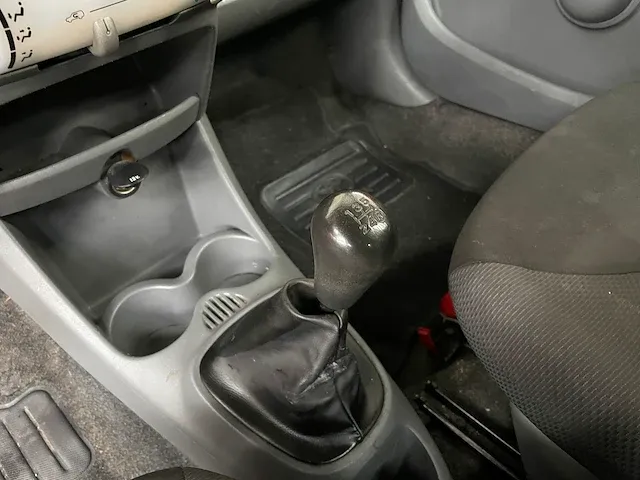 Toyota aygo 1.0-12v 68pk 2007, 70-pkh-2 - afbeelding 19 van  38