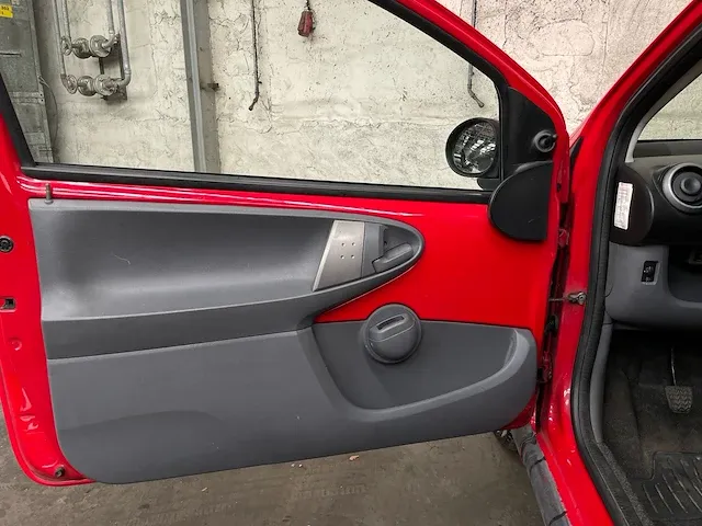 Toyota aygo 1.0-12v 68pk 2007, 70-pkh-2 - afbeelding 20 van  38