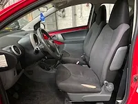 Toyota aygo 1.0-12v 68pk 2007, 70-pkh-2 - afbeelding 26 van  38