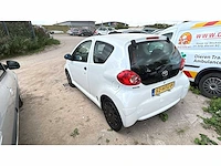 Toyota aygo 1.0-12v access 2009 | 52-htg-8 - afbeelding 4 van  5