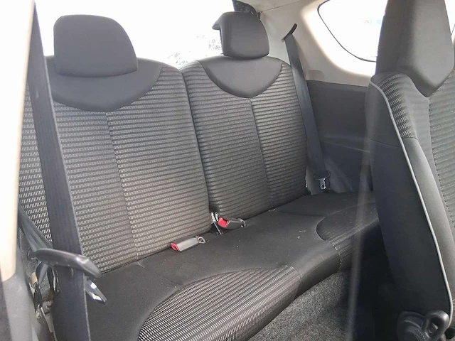 Toyota aygo 1.0-12v access 2009 | 52-htg-8 - afbeelding 18 van  28