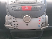 Toyota aygo 1.0-12v access 2009 | 52-htg-8 - afbeelding 15 van  28