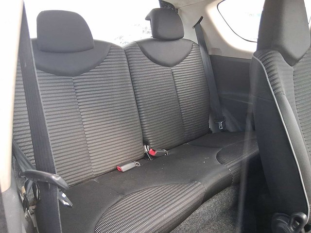 Toyota aygo 1.0-12v access 2009 | 52-htg-8 - afbeelding 18 van  28