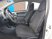 Toyota aygo 1.0-12v access 2009 | 52-htg-8 - afbeelding 23 van  28