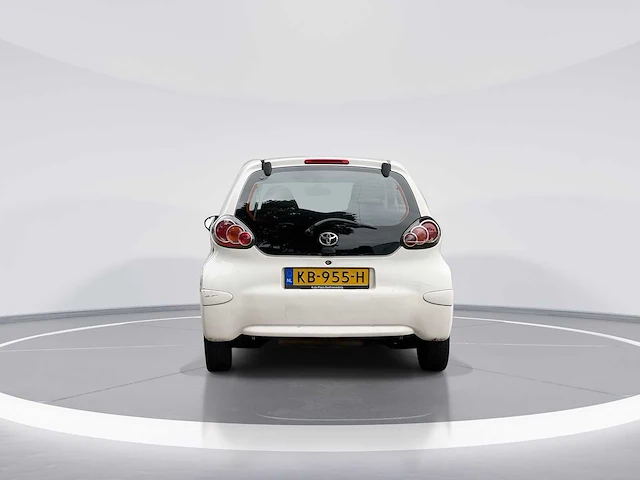 Toyota aygo 1.0-12v access 2011 | kb-955-h i - afbeelding 3 van  21