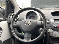 Toyota aygo 1.0-12v access 2011 | kb-955-h i - afbeelding 9 van  21