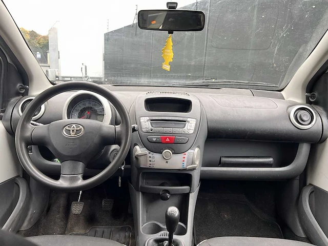 Toyota aygo 1.0-12v access 2011 | kb-955-h i - afbeelding 10 van  21