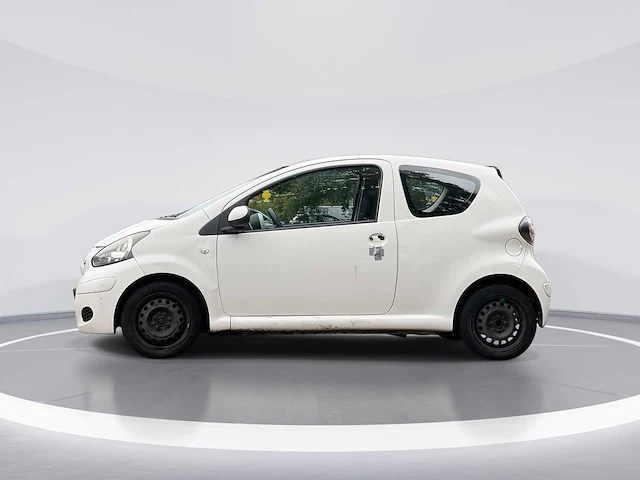 Toyota aygo 1.0-12v access 2011 | kb-955-h i - afbeelding 19 van  21