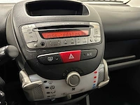Toyota aygo 1.0-12v access 51-jfr-5 - afbeelding 3 van  15