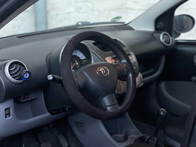 Toyota aygo 1.0-12v access 68pk 2010, 55-lnz-4 - afbeelding 6 van  34