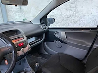 Toyota aygo 1.0-12v access 68pk 2010, 55-lnz-4 - afbeelding 8 van  34