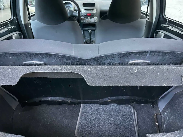 Toyota aygo 1.0-12v access 68pk 2010, 55-lnz-4 - afbeelding 18 van  34