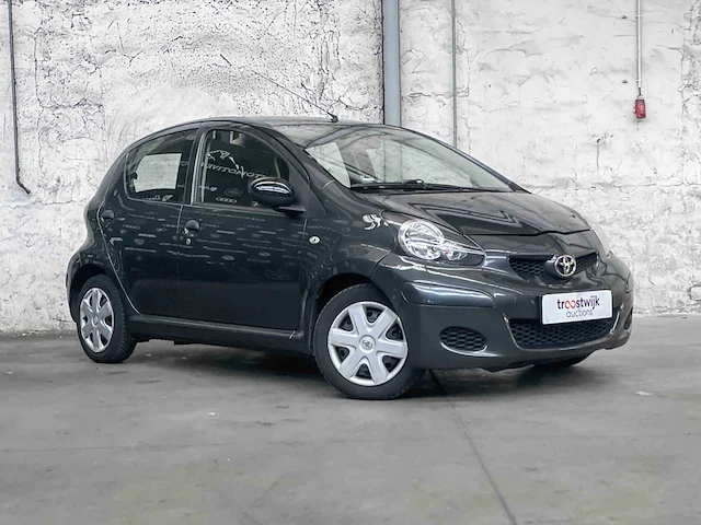 Toyota aygo 1.0-12v access 68pk 2010, 55-lnz-4 - afbeelding 30 van  34