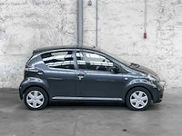Toyota aygo 1.0-12v access 68pk 2010, 55-lnz-4 - afbeelding 33 van  34