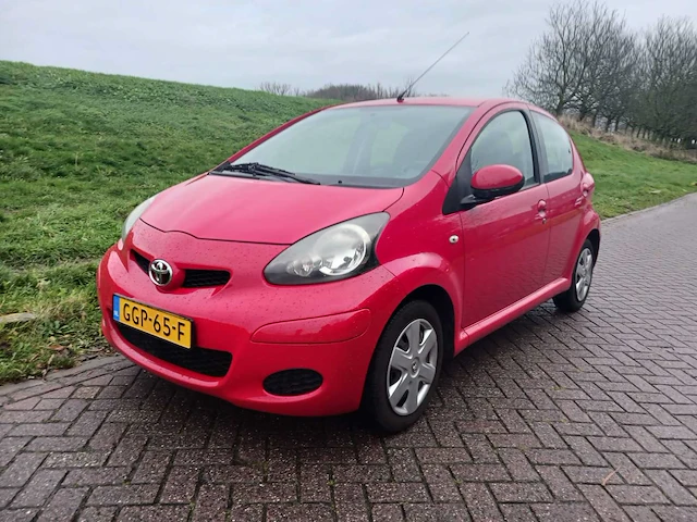 Toyota aygo 1.0 12v access, ggp-65-f - afbeelding 1 van  21